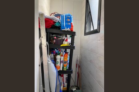 Apartamento para alugar com 110m², 3 quartos e 2 vagas Apartamento para alugar com 110m², 3 quartos e 2 vagasBanheiro de serviço