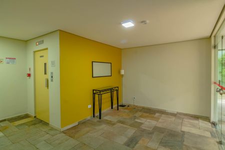Apartamento à venda com 44m², 1 quarto e 1 vagaÁrea comum