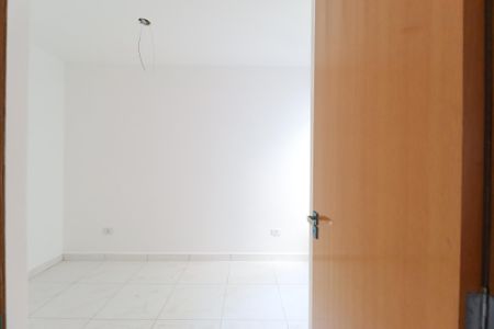 Quarto de apartamento à venda com 1 quarto, 25m² em Vila Mazzei, São Paulo
