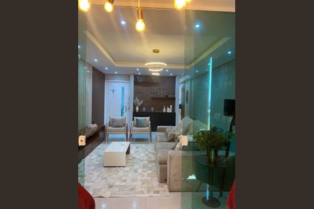 Sala de casa à venda com 3 quartos, 258m² em Parque Boturussu, São Paulo