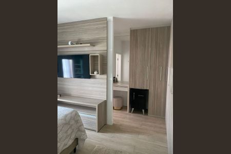 Sala de casa à venda com 3 quartos, 258m² em Parque Boturussu, São Paulo
