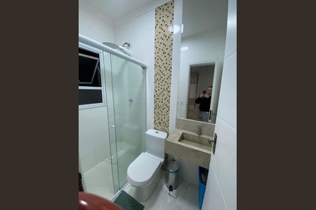 Casa à venda com 258m², 3 quartos e 5 vagas Casa à venda com 258m², 3 quartos e 5 vagasBanheiro