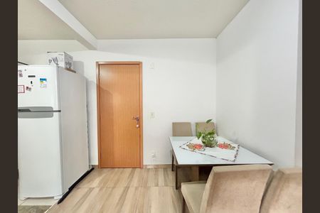 Sala de apartamento para alugar com 2 quartos, 51m² em Operário, Novo Hamburgo