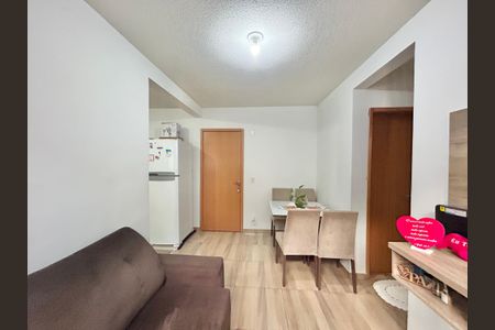 Sala de apartamento para alugar com 2 quartos, 51m² em Operário, Novo Hamburgo