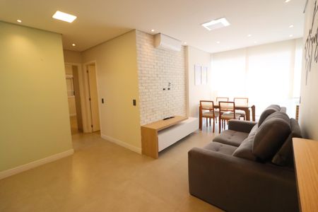 Sala de apartamento para alugar com 2 quartos, 58m² em Vila Yara, Osasco