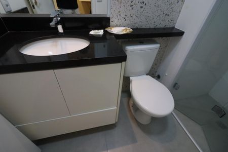 Apartamento para alugar com 58m², 2 quartos e 1 vagaBanheiro 2