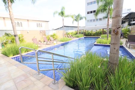 Apartamento para alugar com 58m², 2 quartos e 1 vagaÁrea comum - Piscina