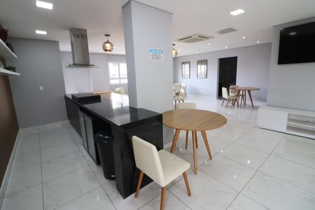 Apartamento para alugar com 58m², 2 quartos e 1 vagaÁrea comum - Salão de festas
