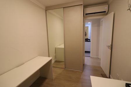 Quarto  de apartamento para alugar com 2 quartos, 58m² em Vila Yara, Osasco