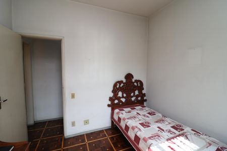 Apartamento à venda com 110m², 3 quartos e 3 vagasQuarto 2