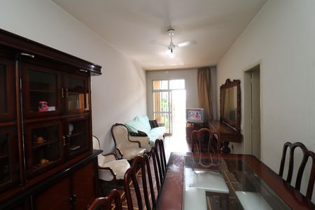 Apartamento à venda com 110m², 3 quartos e 3 vagasSala