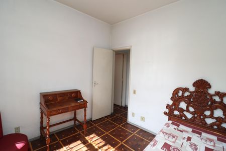 Apartamento à venda com 110m², 3 quartos e 3 vagasQuarto 2