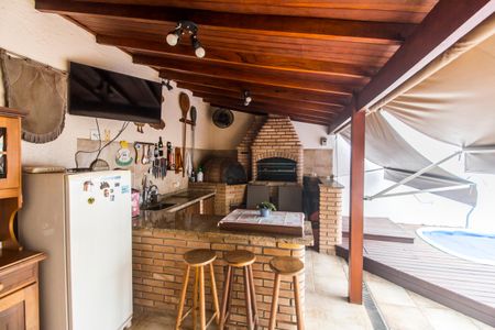 Casa de condomínio à venda com 164m², 3 quartos e 2 vagasÁrea gourmet