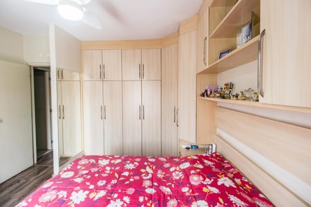 Casa de condomínio à venda com 164m², 3 quartos e 2 vagasSuíte