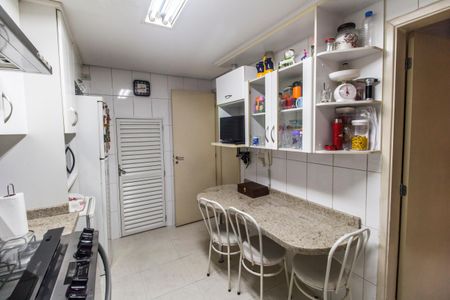 Casa de condomínio à venda com 164m², 3 quartos e 2 vagasCozinha