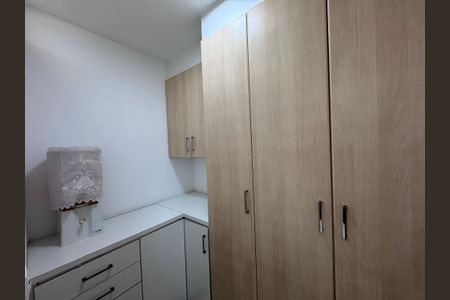 Apartamento à venda com 220m², 4 quartos e 4 vagasÁrea de Serviço - Quarto