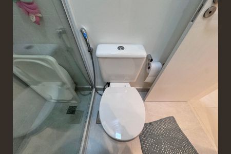 Apartamento à venda com 220m², 4 quartos e 4 vagasSuíte 2 - Banheiro