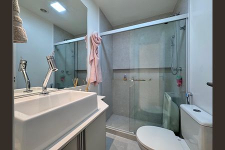 Apartamento à venda com 220m², 4 quartos e 4 vagasSuíte 2 - Banheiro