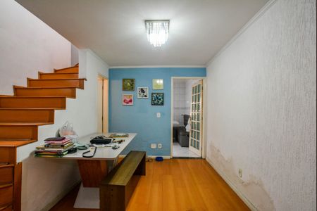 Casa à venda com 153m², 3 quartos e 2 vagasSala