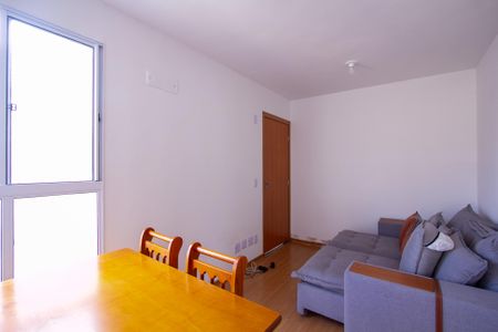 Sala de apartamento para alugar com 2 quartos, 42m² em Vila Lage, São Gonçalo