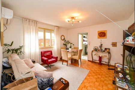 Sala de apartamento à venda com 1 quarto, 50m² em Sarandi, Porto Alegre