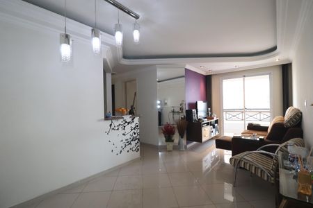 Apartamento à venda com 68m², 3 quartos e 2 vagasSala