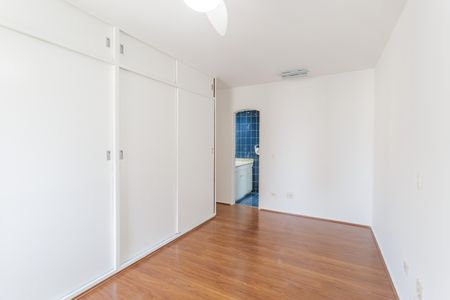 Apartamento para alugar com 114m², 3 quartos e 2 vagas Apartamento para alugar com 114m², 3 quartos e 2 vagas Suíte
