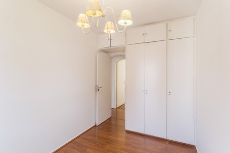 Apartamento para alugar com 114m², 3 quartos e 2 vagas Apartamento para alugar com 114m², 3 quartos e 2 vagasQuarto 2