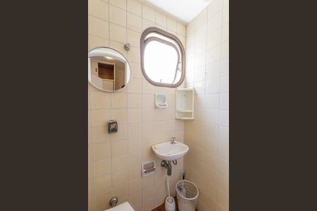 Apartamento para alugar com 114m², 3 quartos e 2 vagas Apartamento para alugar com 114m², 3 quartos e 2 vagasBanheiro de serviço