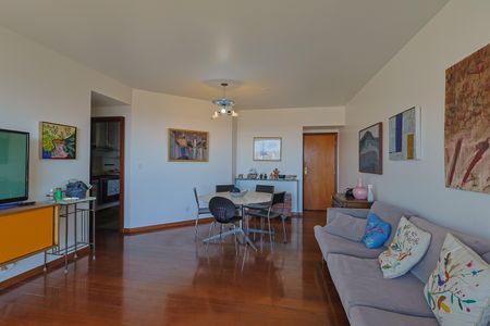 Sala de apartamento para alugar com 3 quartos, 90m² em Serra, Belo Horizonte