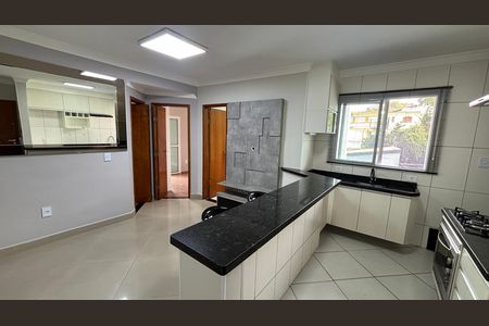 Apartamento para alugar com 2 quartos, 85m² em Pinheirinho, Santo André