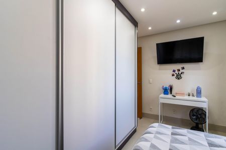 Apartamento para alugar com 72m², 2 quartos e 1 vagaQuarto 1