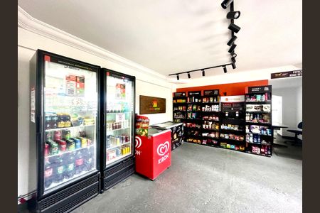 Apartamento para alugar com 72m², 2 quartos e 1 vagaArea Comum - Mercado