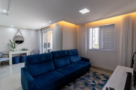 Apartamento para alugar com 72m², 2 quartos e 1 vagaSala