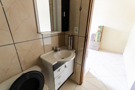 Casa à venda com 150m², 3 quartos e 2 vagasBanheiro da Suíte