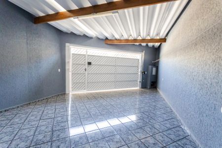 Casa à venda com 150m², 3 quartos e 2 vagasGaragem