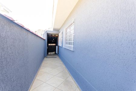 Casa à venda com 150m², 3 quartos e 2 vagasCorredor