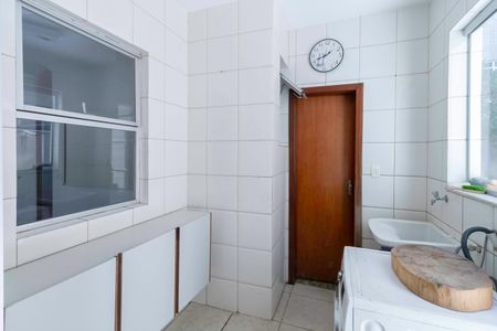 Apartamento à venda com 109m², 3 quartos e 1 vagaÁrea de serviço