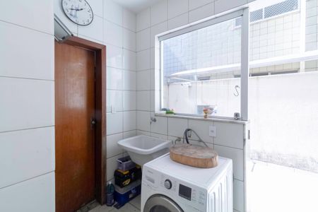 Apartamento à venda com 109m², 3 quartos e 1 vagaÁrea de serviço