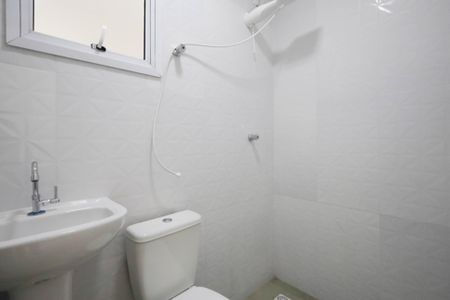Banheiro  de apartamento para alugar com 1 quarto, 35m² em Jardim Japao, São Paulo