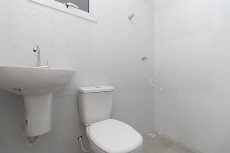 Banheiro de apartamento para alugar com 1 quarto, 37m² em Jardim Japao, São Paulo