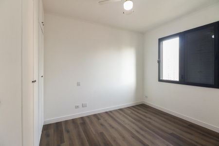 Apartamento para alugar com 244m², 4 quartos e 3 vagas Apartamento para alugar com 244m², 4 quartos e 3 vagasSuíte 2