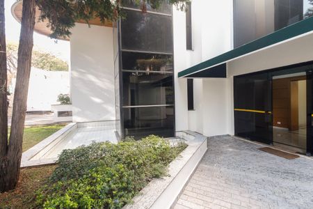 Apartamento para alugar com 244m², 4 quartos e 3 vagas Apartamento para alugar com 244m², 4 quartos e 3 vagasÁrea comum