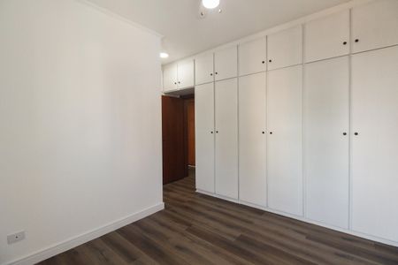 Apartamento para alugar com 244m², 4 quartos e 3 vagas Apartamento para alugar com 244m², 4 quartos e 3 vagasSuíte 2