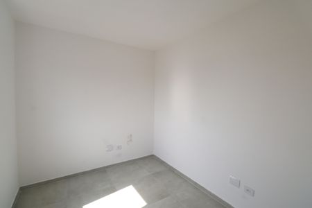 Quarto 1 de apartamento para alugar com 2 quartos, 35m² em Jardim Japao, São Paulo