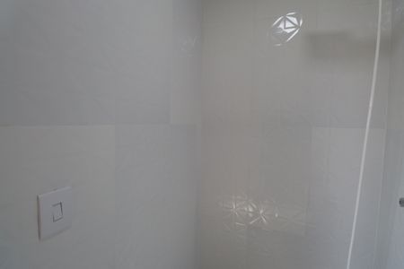 Banheiro  de apartamento para alugar com 2 quartos, 35m² em Jardim Japao, São Paulo