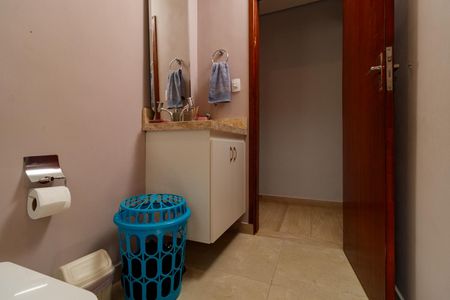Casa para alugar com 186m², 3 quartos e 3 vagas Casa para alugar com 186m², 3 quartos e 3 vagasBanheiro