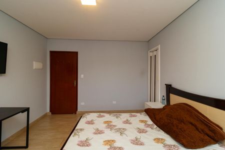 Casa para alugar com 186m², 3 quartos e 3 vagas Casa para alugar com 186m², 3 quartos e 3 vagasSuíte