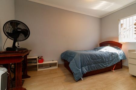 Casa para alugar com 186m², 3 quartos e 3 vagas Casa para alugar com 186m², 3 quartos e 3 vagasQuarto 2