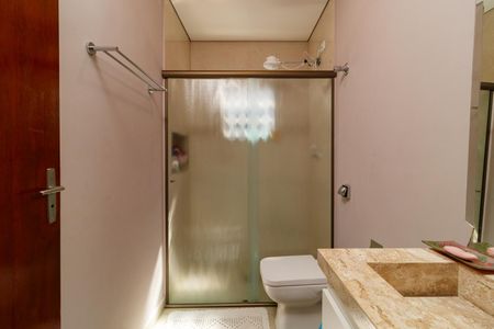 Casa para alugar com 186m², 3 quartos e 3 vagas Casa para alugar com 186m², 3 quartos e 3 vagasBanheiro